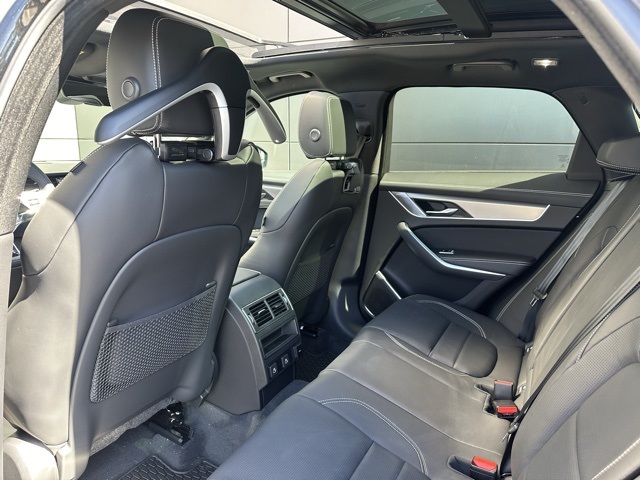 2026 Jaguar F-PACE P250 R-Dynamic S photo 24