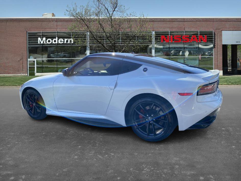 2024 Nissan Z Performance photo 2