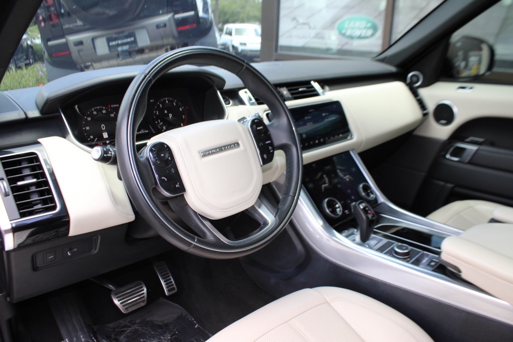 2022 Land Rover Range Rover Sport HSE Silver Edition photo 4