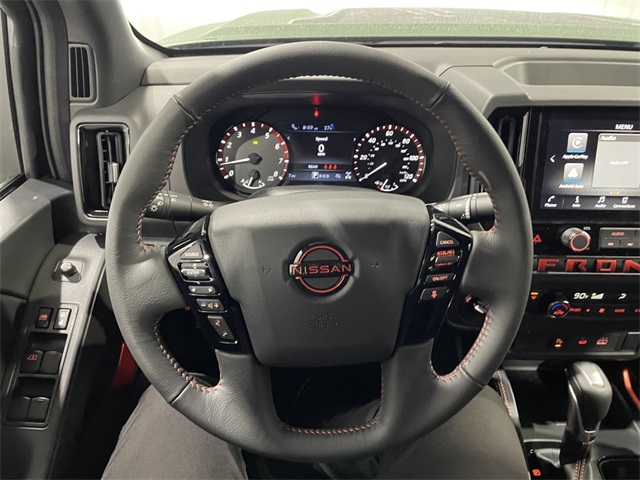 2025 Nissan Frontier PRO-4X photo 15