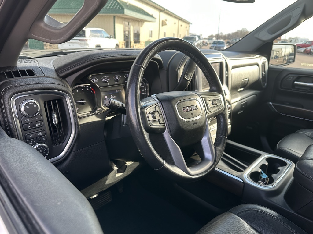 2019 Gmc Sierra 1500 SLT photo 2