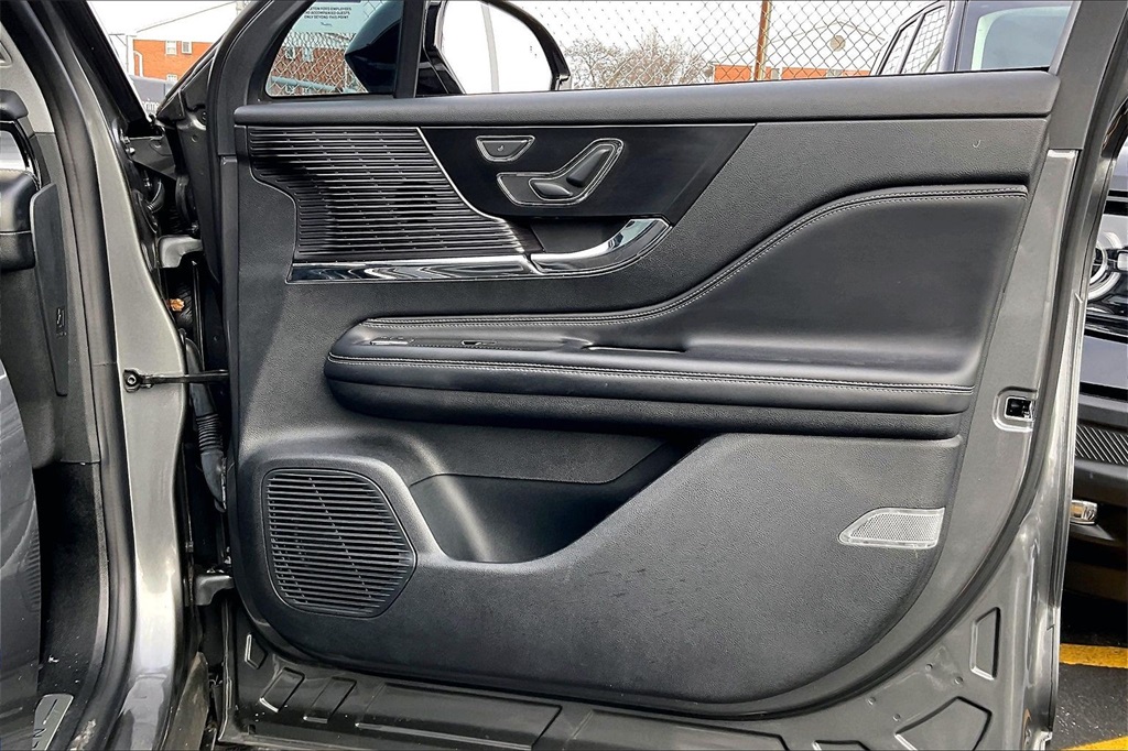 2022 LINCOLN CORSAIR - Image 21