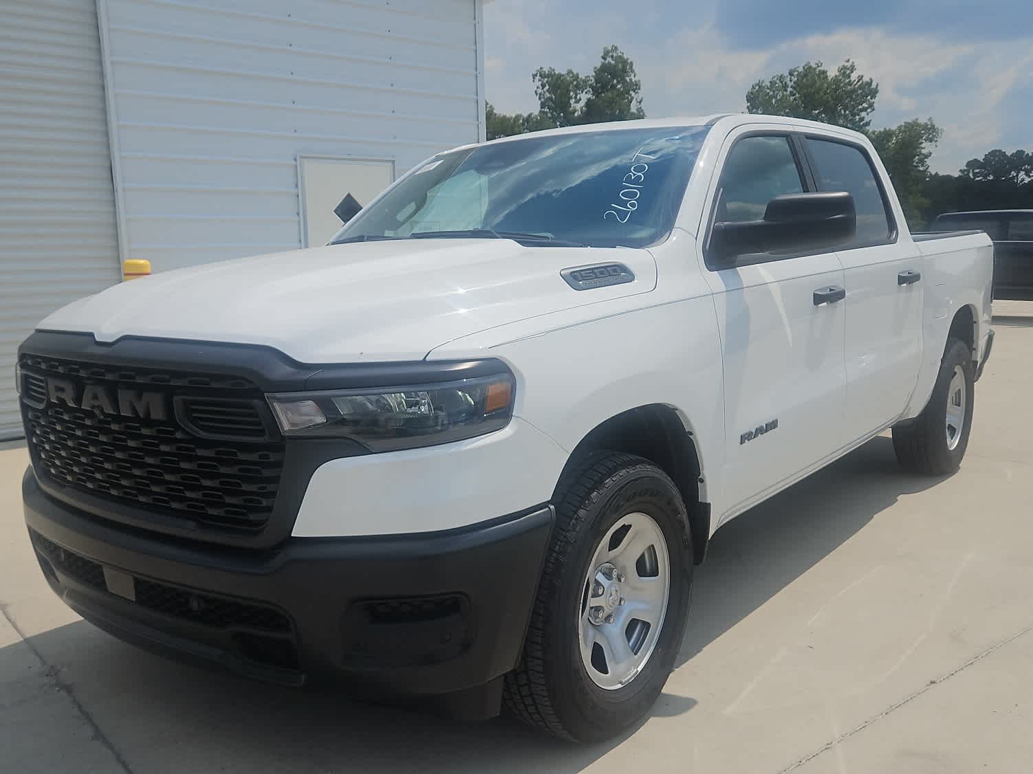 2026 Ram 1500 Tradesman photo 3