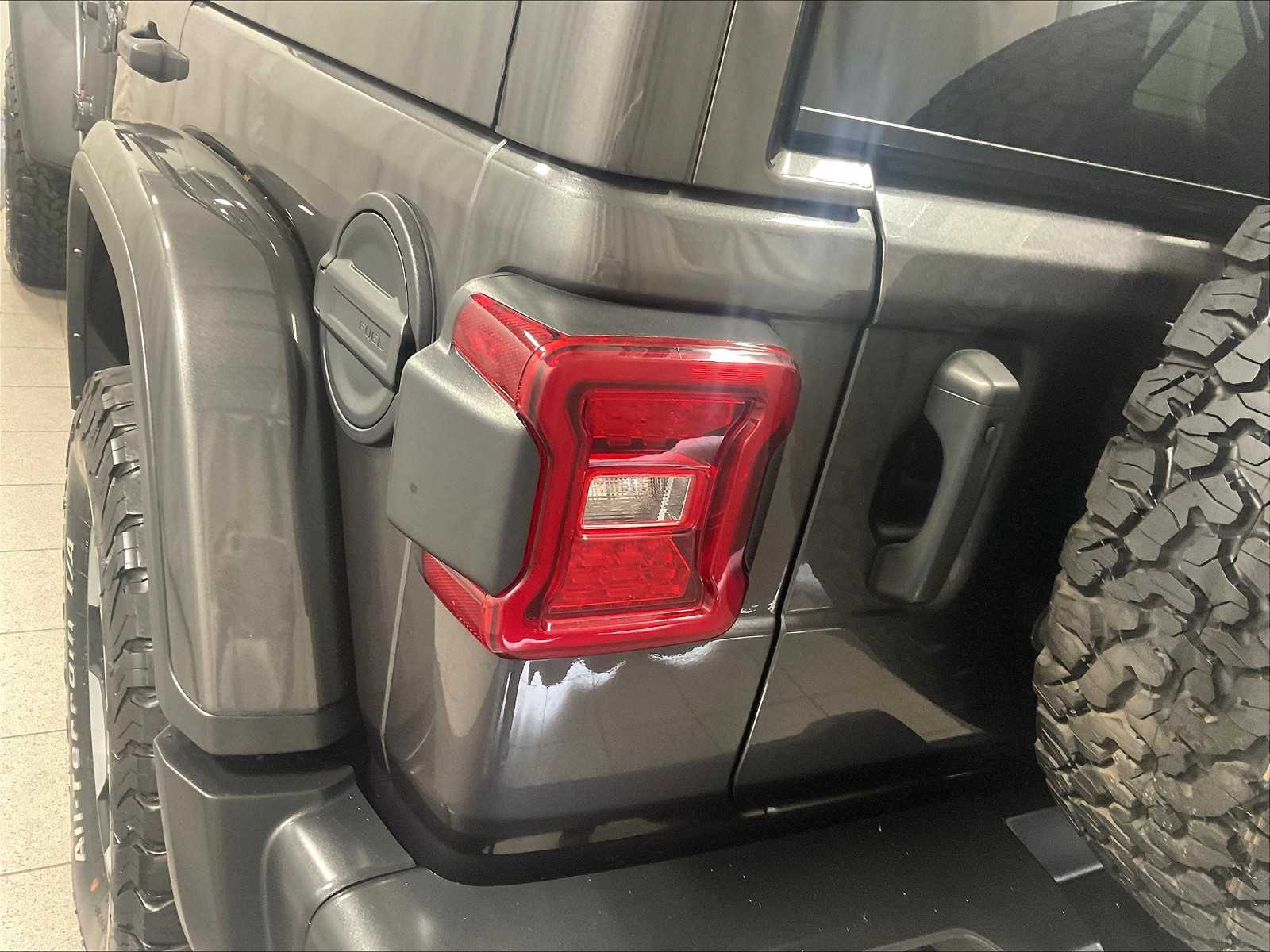 2021 Jeep Wrangler Unlimited Rubicon photo 32