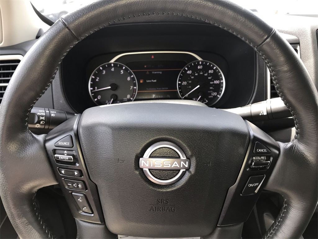 2024 Nissan Frontier SV photo 14