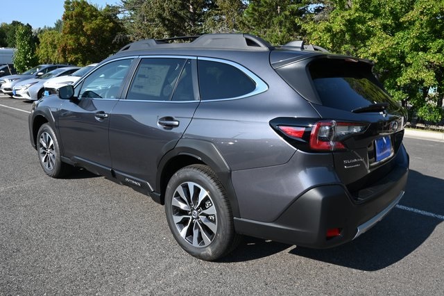 2025 Subaru Outback Limited photo 4