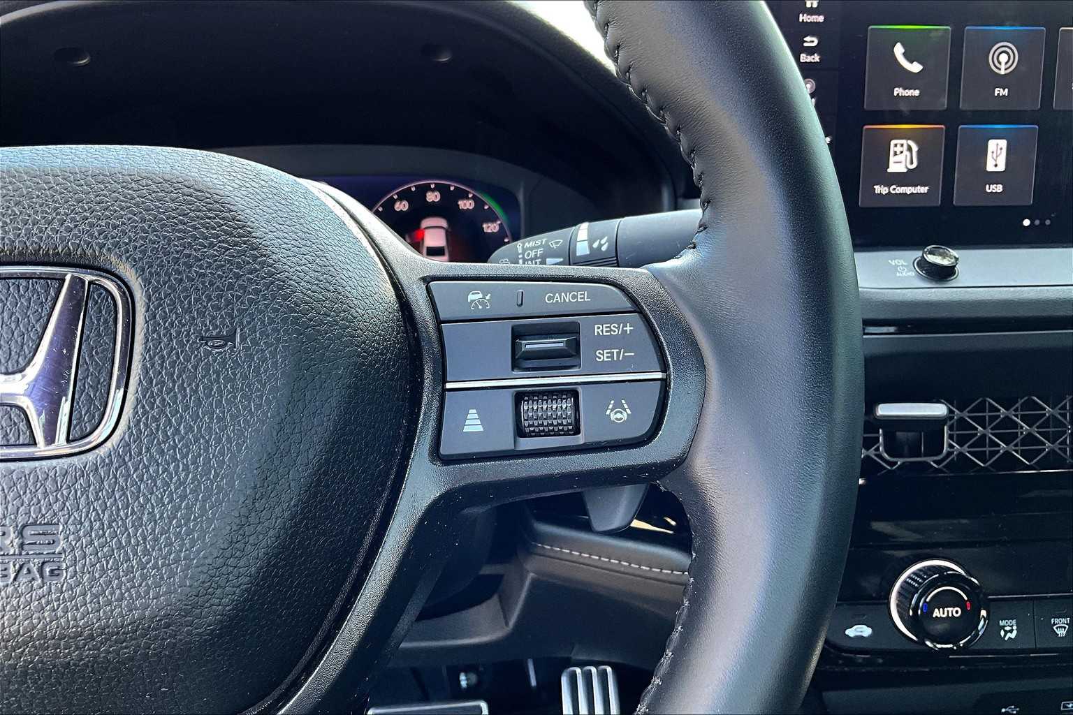 2023 Honda Accord Hybrid Sport photo 23