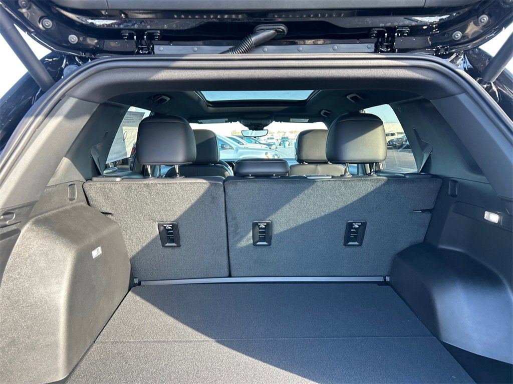 2026 GMC TERRAIN - Image 33