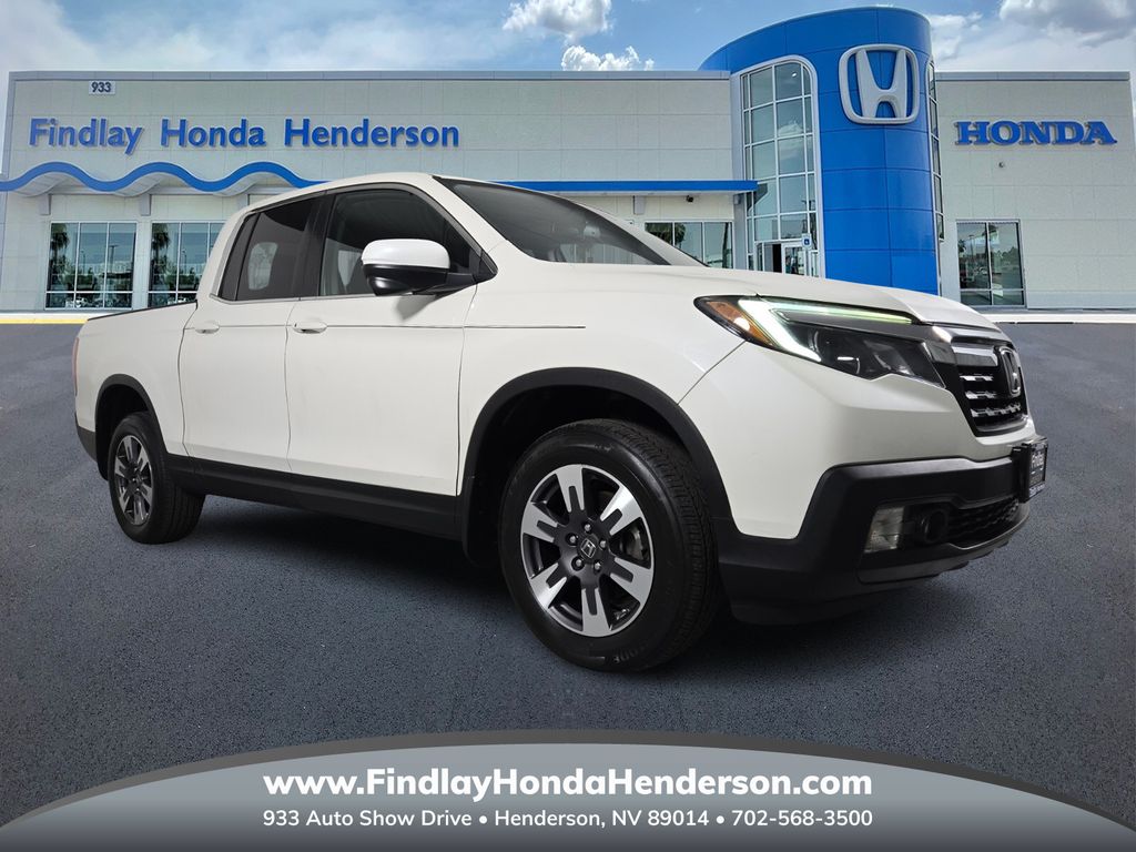 2019 Honda Ridgeline RTL-T's photo