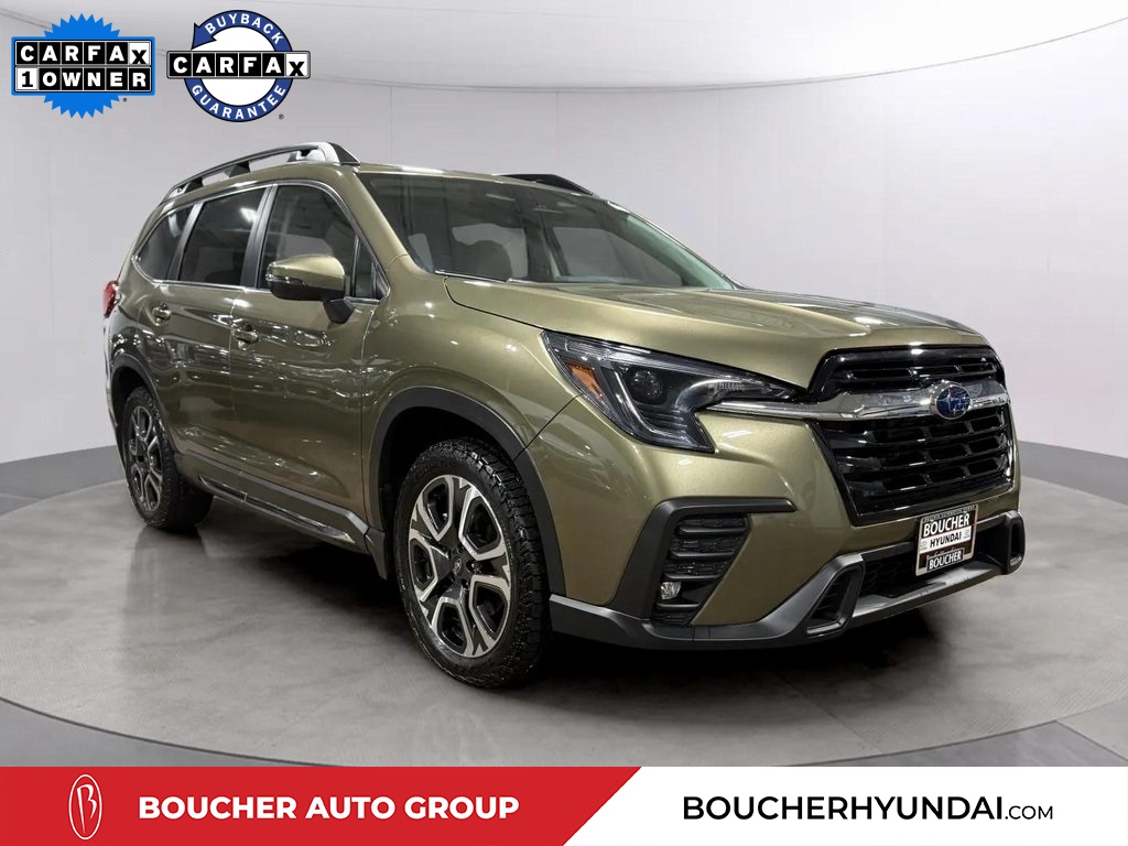 2023 Subaru Ascent Limited's photo