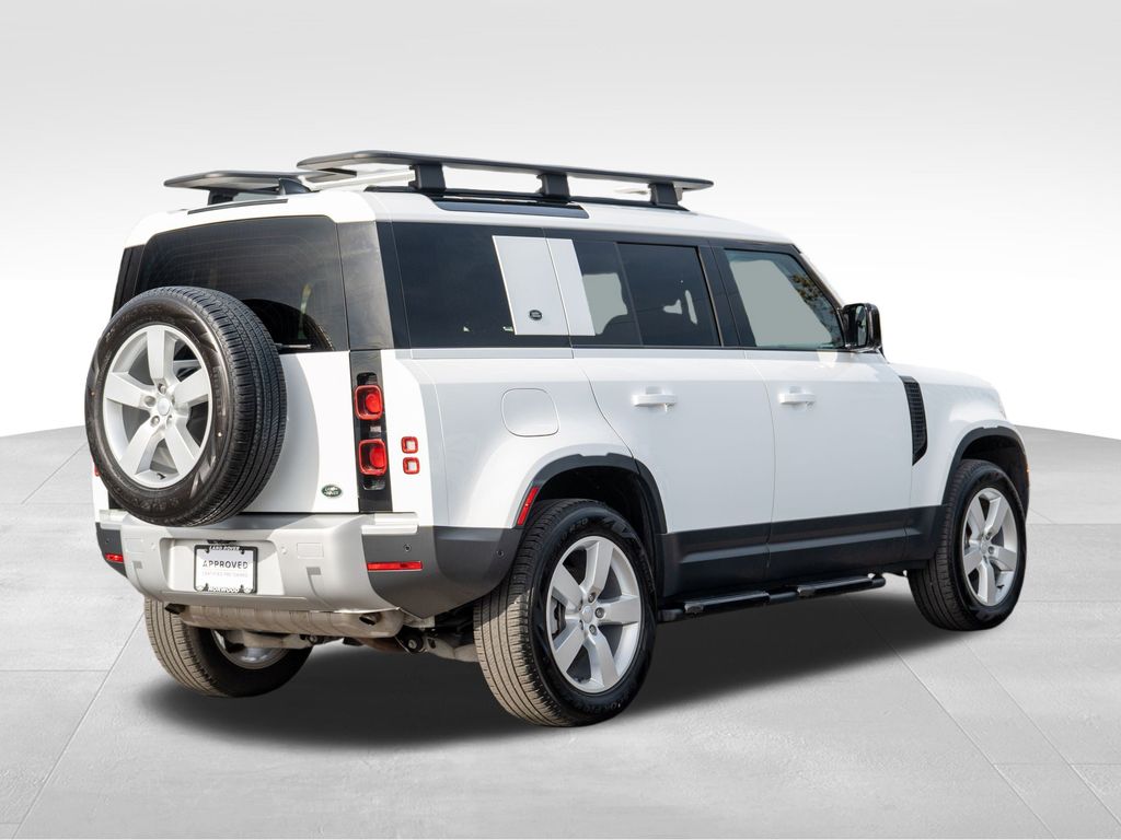 2023 Land Rover Defender 110 Standard photo 2