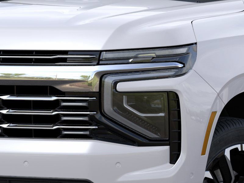 2025 Chevrolet Suburban Premier photo 10