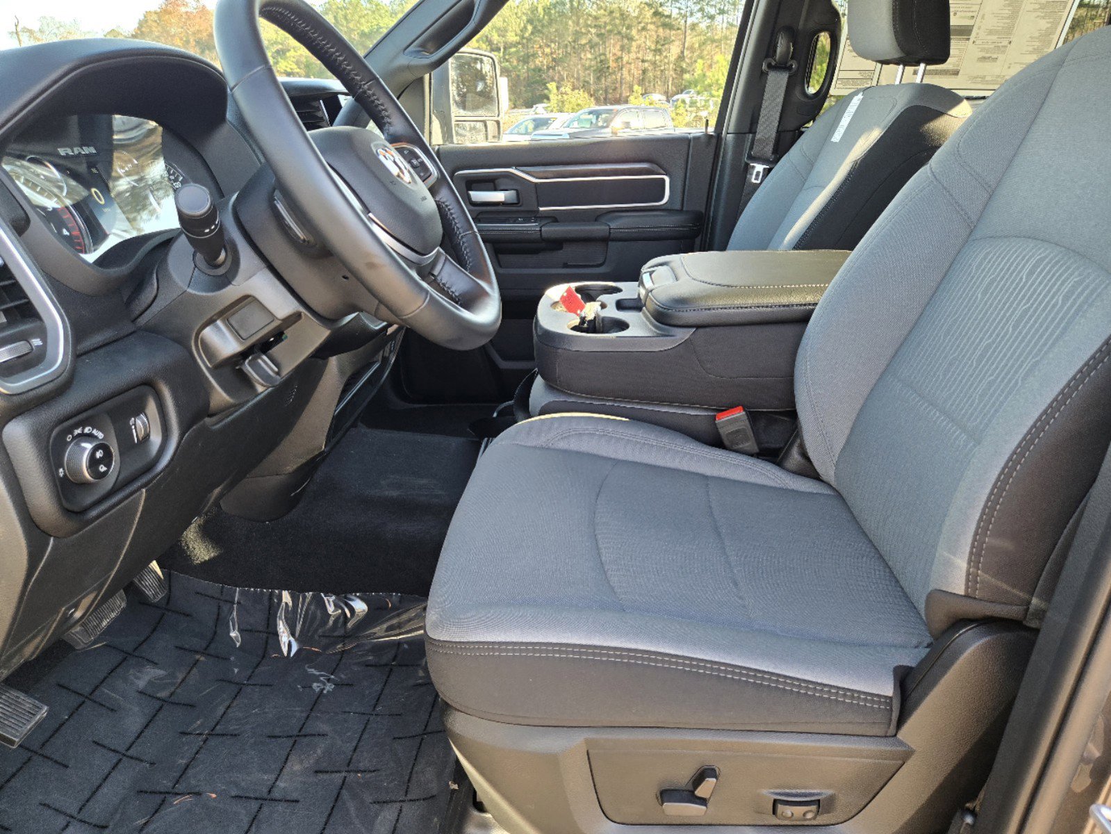 2024 Ram 2500 Big Horn photo 24