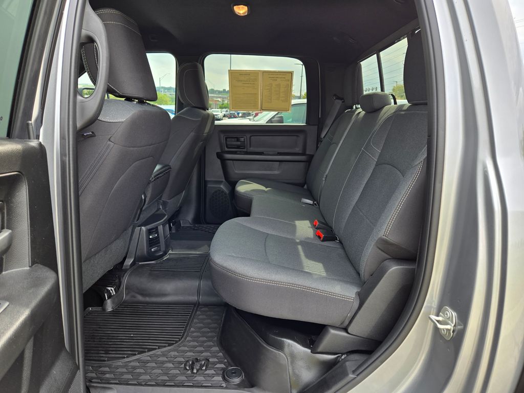 2024 Ram 2500 Tradesman photo 24
