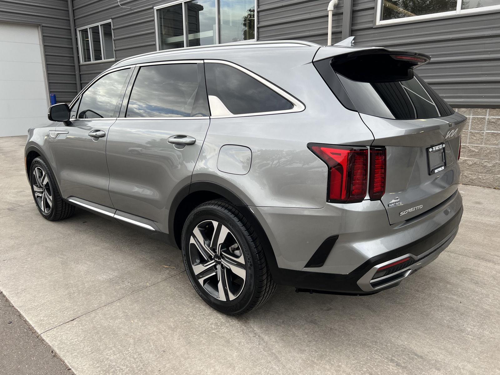 2023 Kia Sorento Hybrid EX photo 4