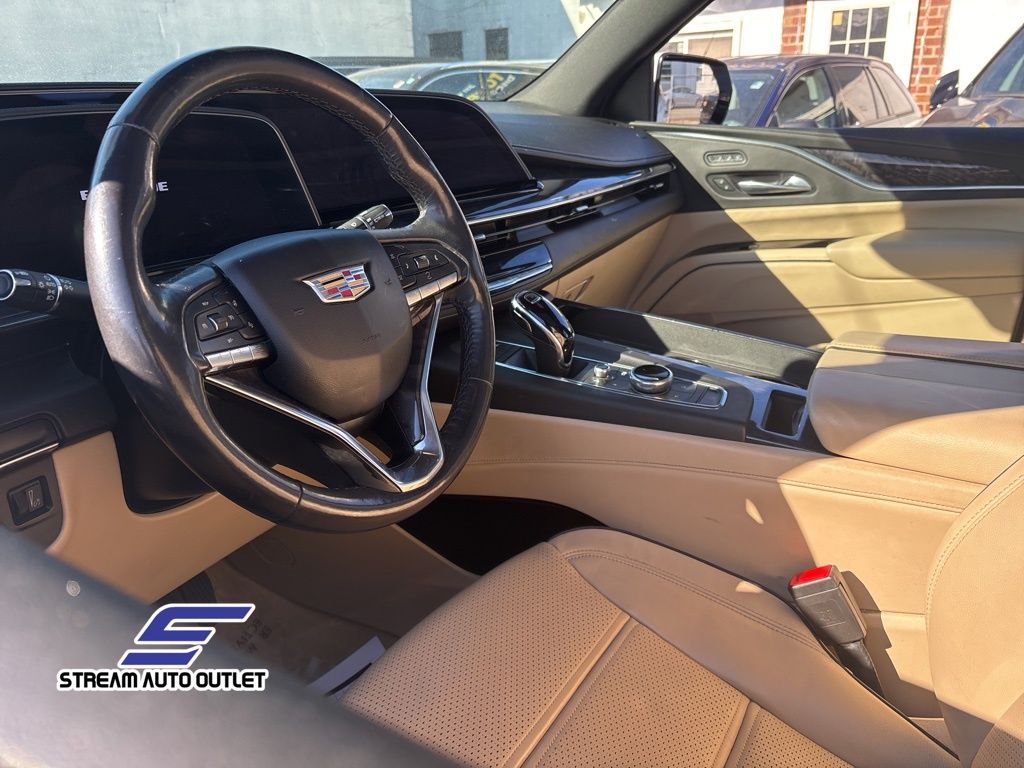2022 Cadillac Escalade ESV Premium Luxury photo 22