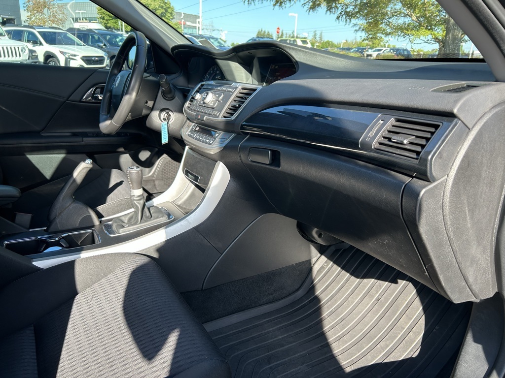 2015 Honda Accord Sport photo 22