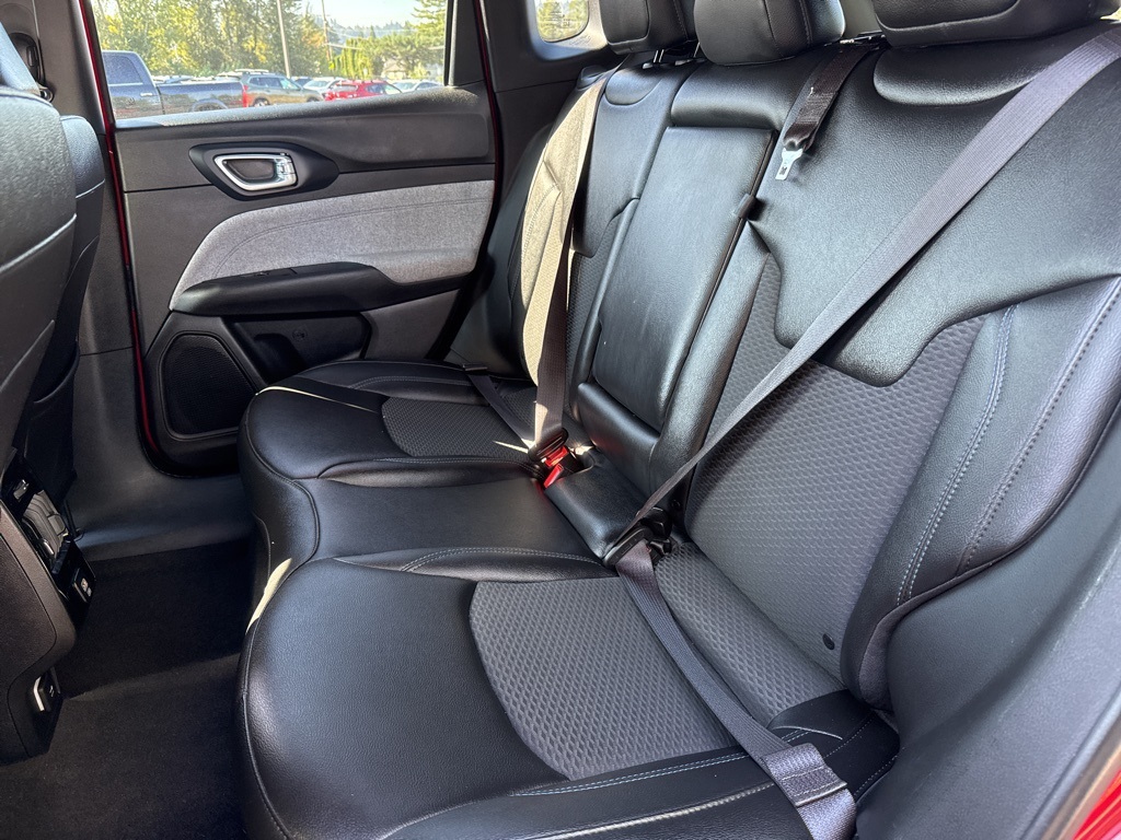 2024 Jeep Compass Latitude photo 18