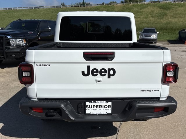 2025 Jeep Gladiator Sport photo 4