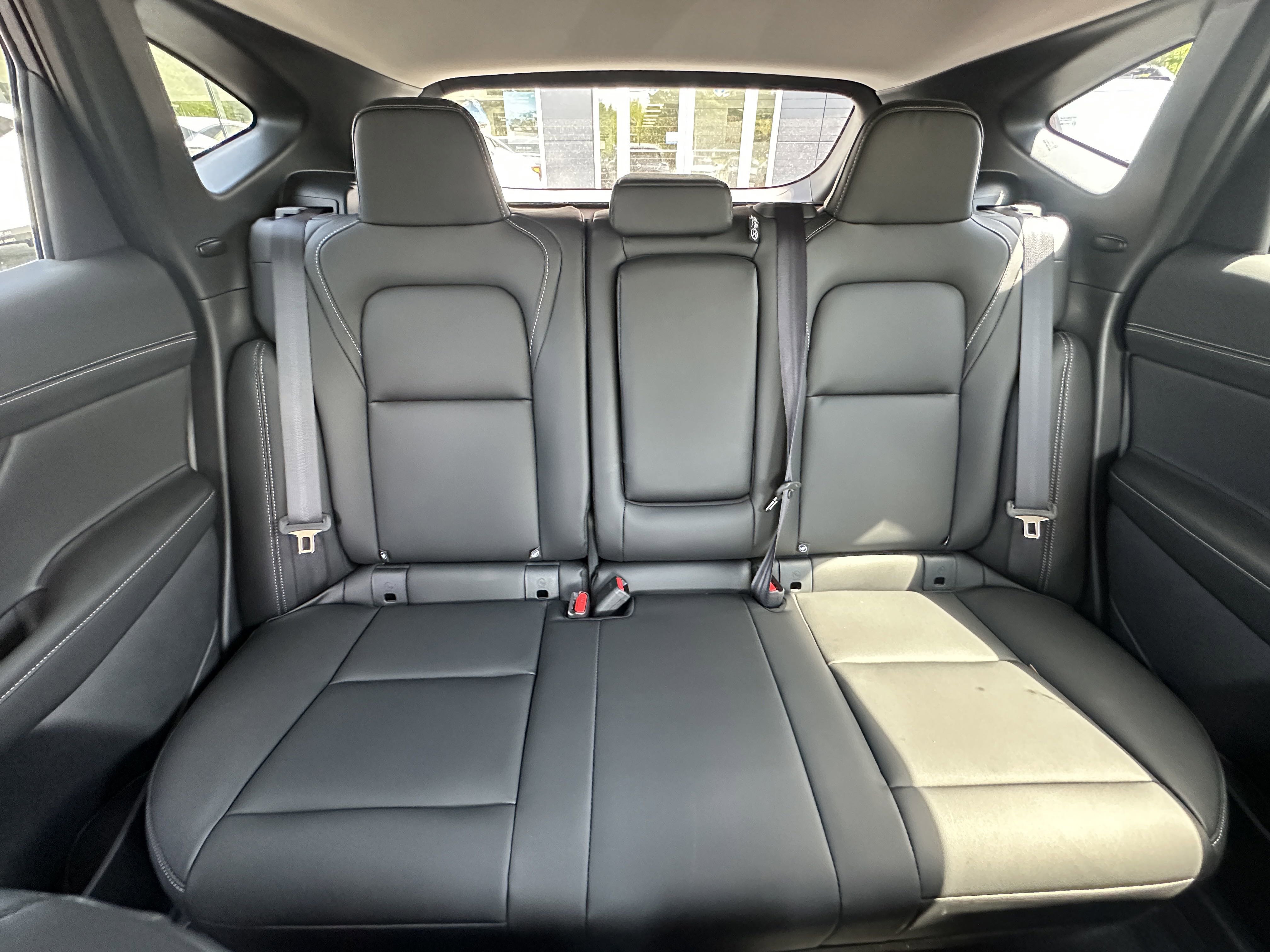 2025 Nissan Murano SL photo 3