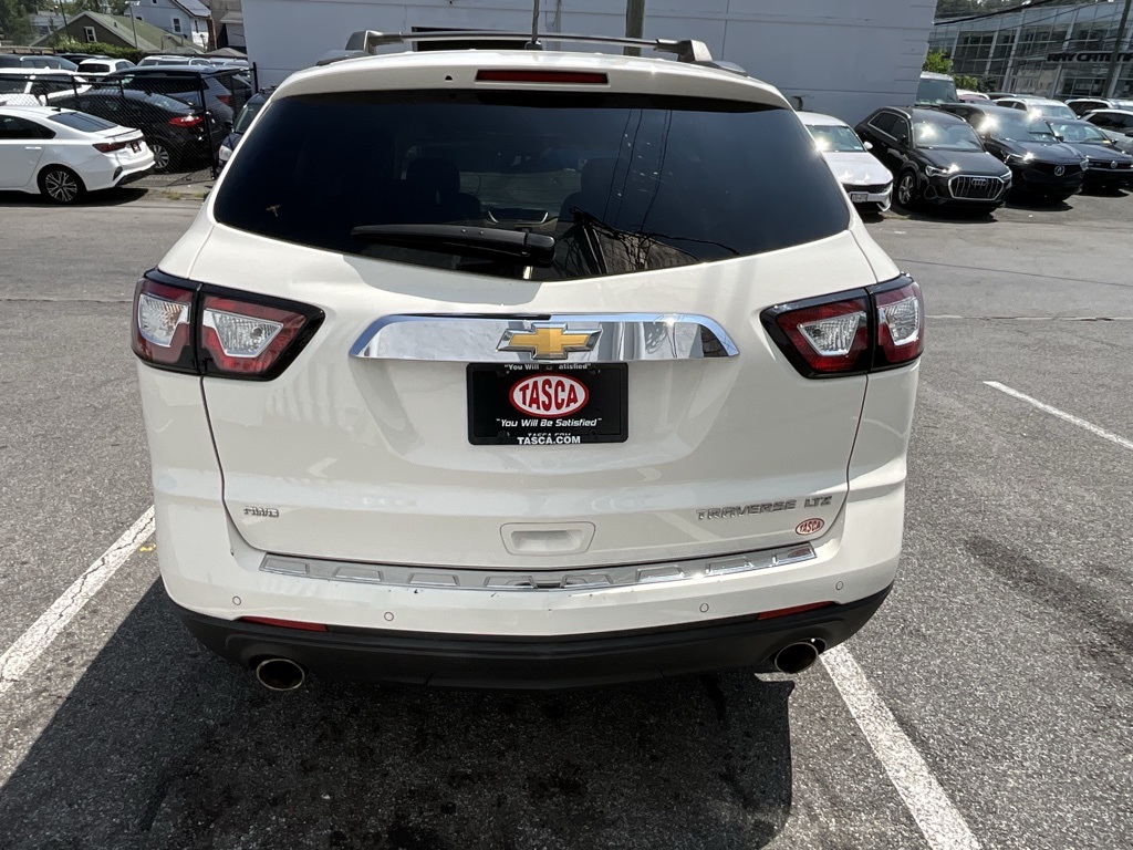 2014 Chevrolet Traverse LTZ photo 7