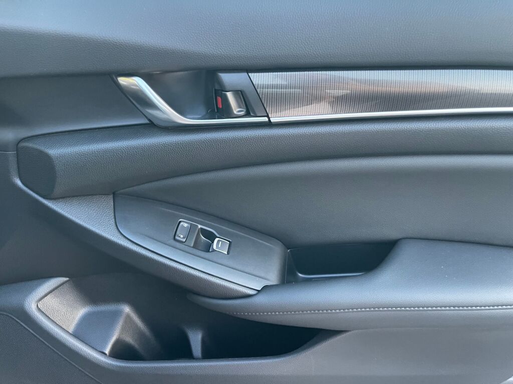 2022 Honda Accord Sport SE photo 22