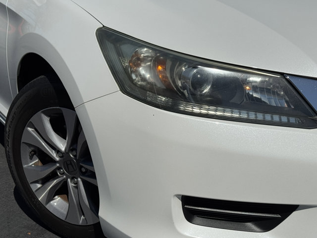 2015 Honda Accord LX photo 2