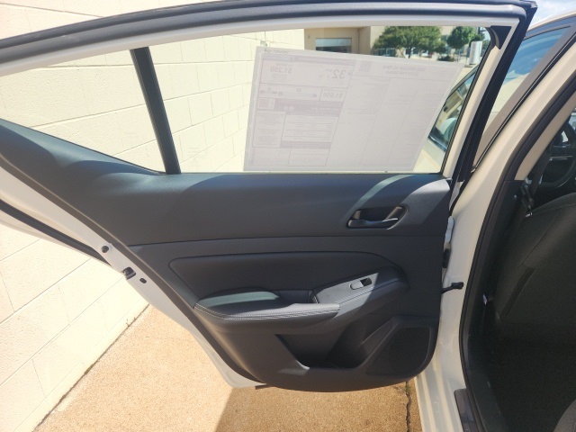 2025 Nissan Altima 2.5 SV photo 12