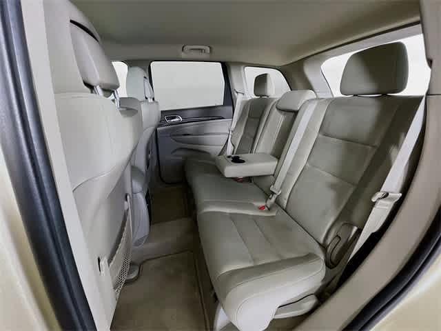 2011 Jeep Grand Cherokee Laredo photo 20