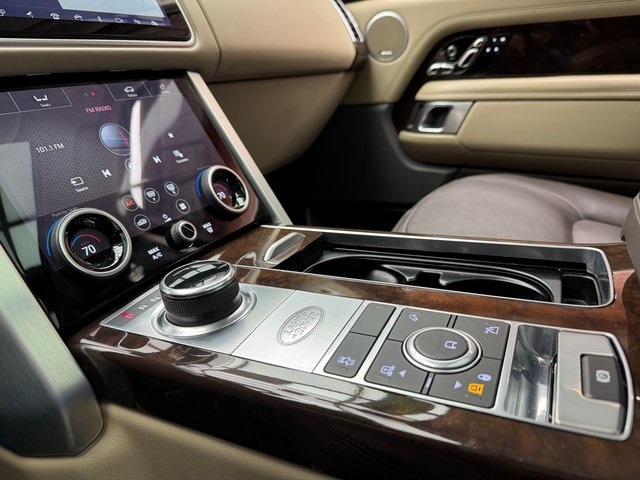2020 Land Rover Range Rover SuperCharged photo 19