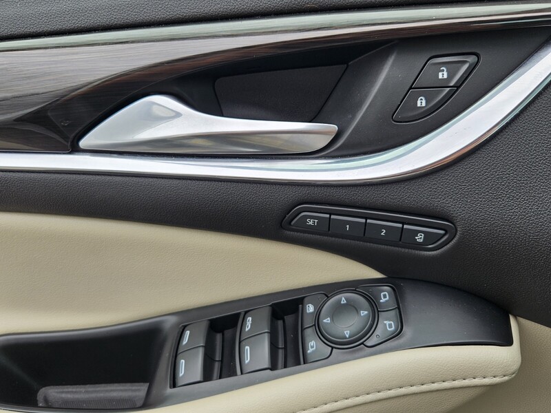 2021 Buick Enclave Premium photo 17