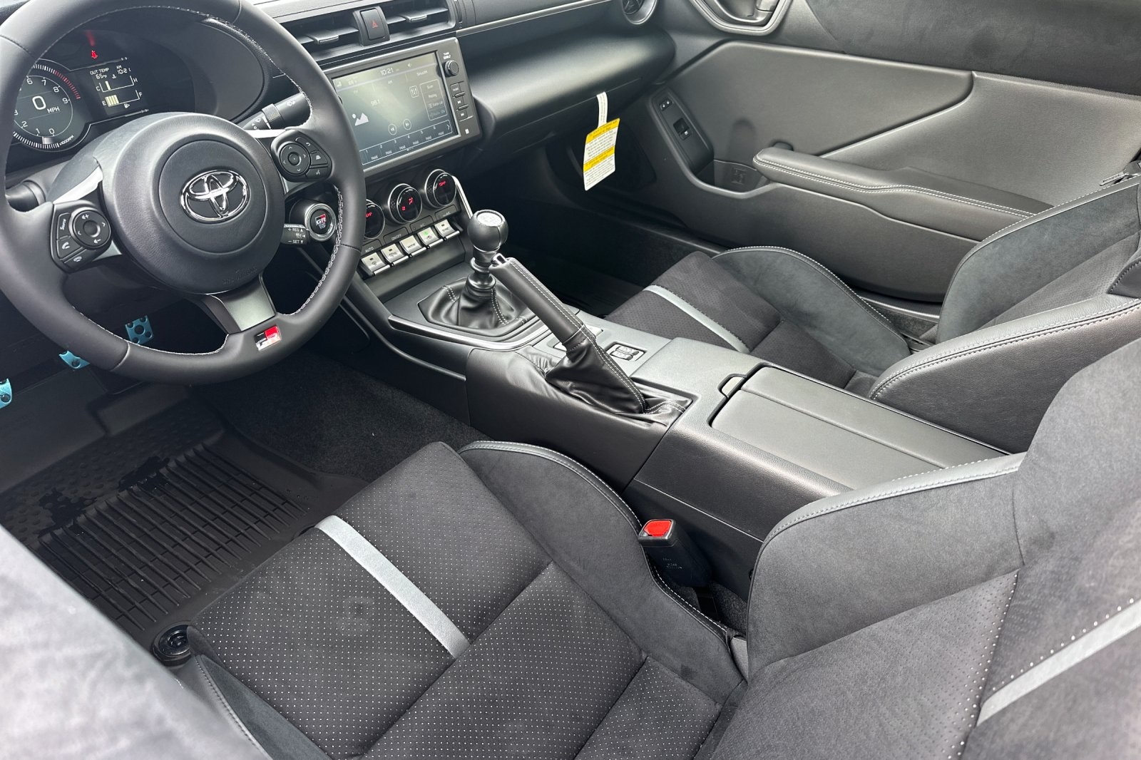 2025 Toyota GR86 Premium photo 14