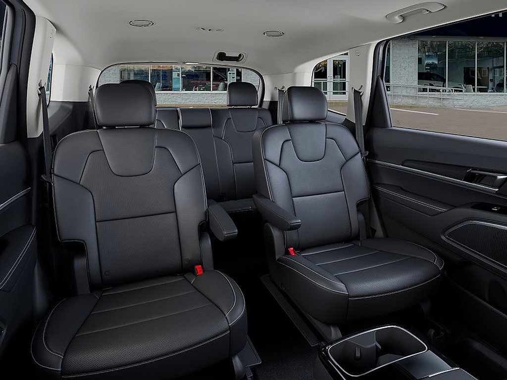 2025 Kia Telluride S photo 15