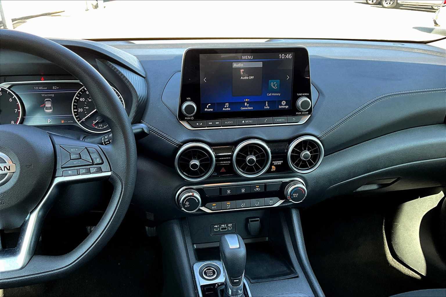 2023 Nissan Sentra SV photo 6