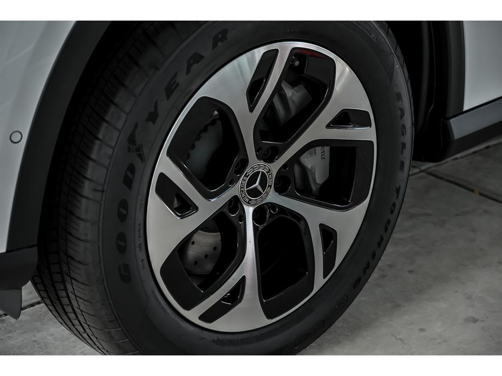 2026 Mercedes Benz GLC 350e 4MATIC photo 5