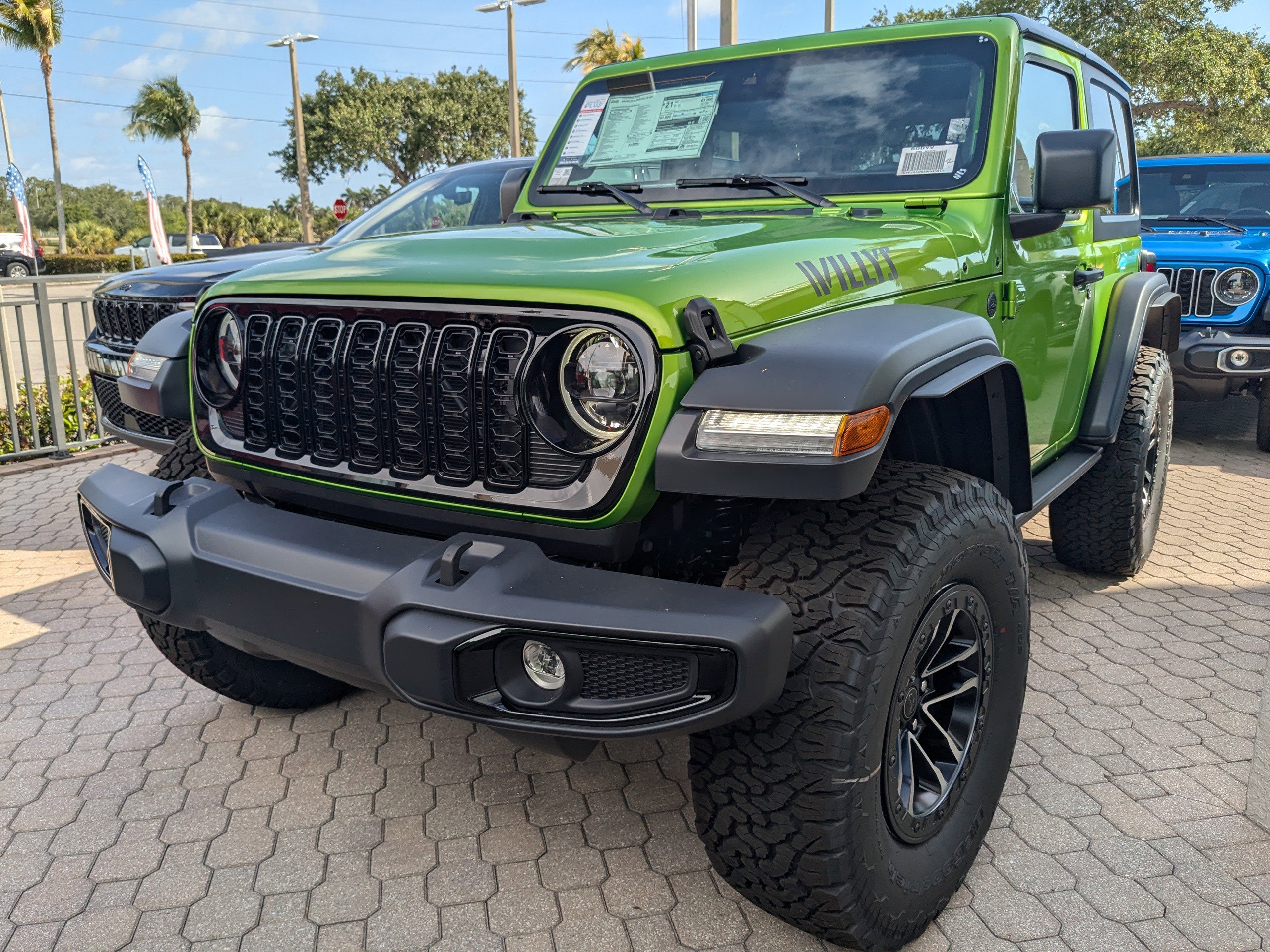 2025 Jeep Wrangler Willys photo 8