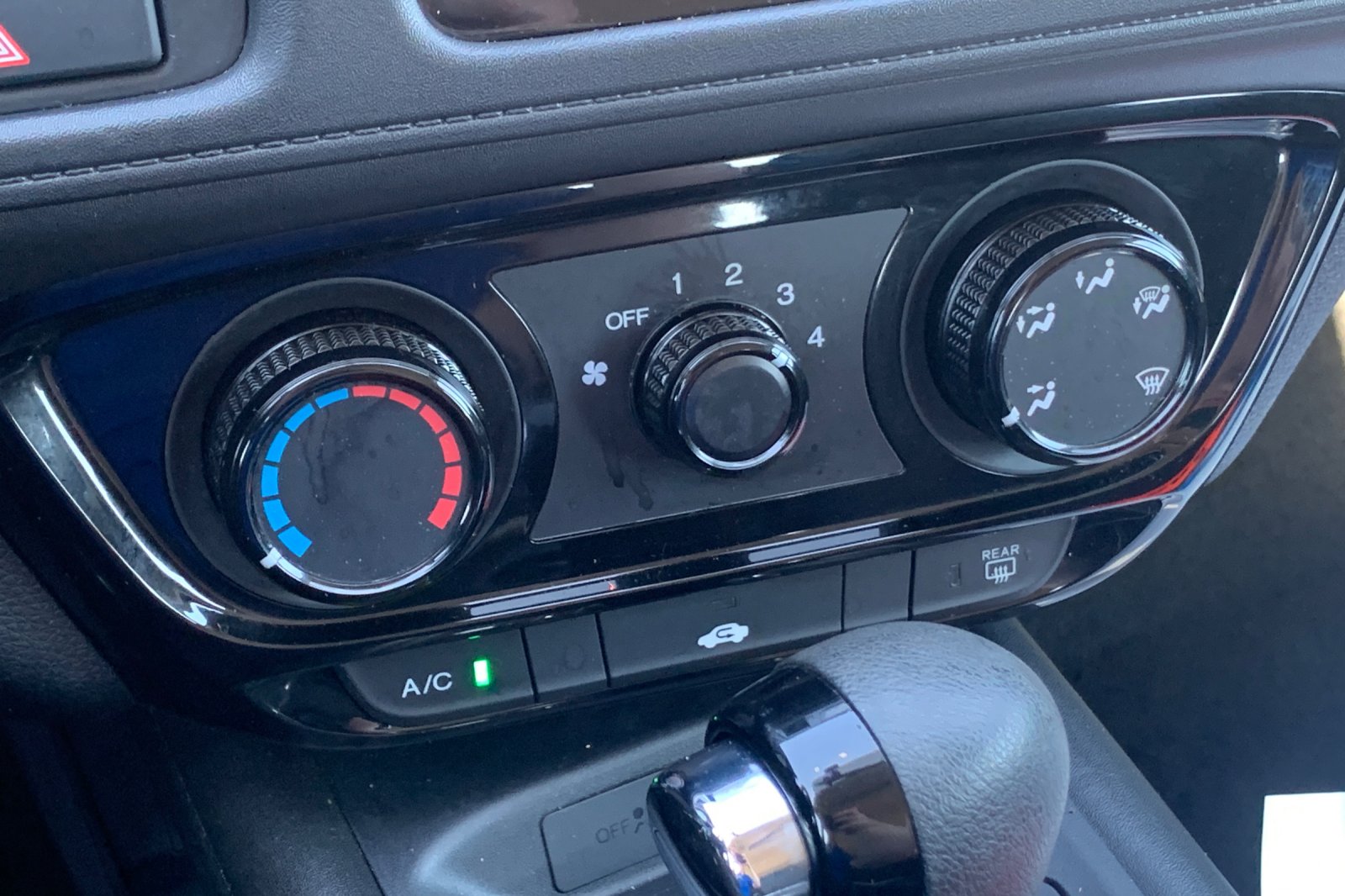 2020 Honda HR-V LX photo 28