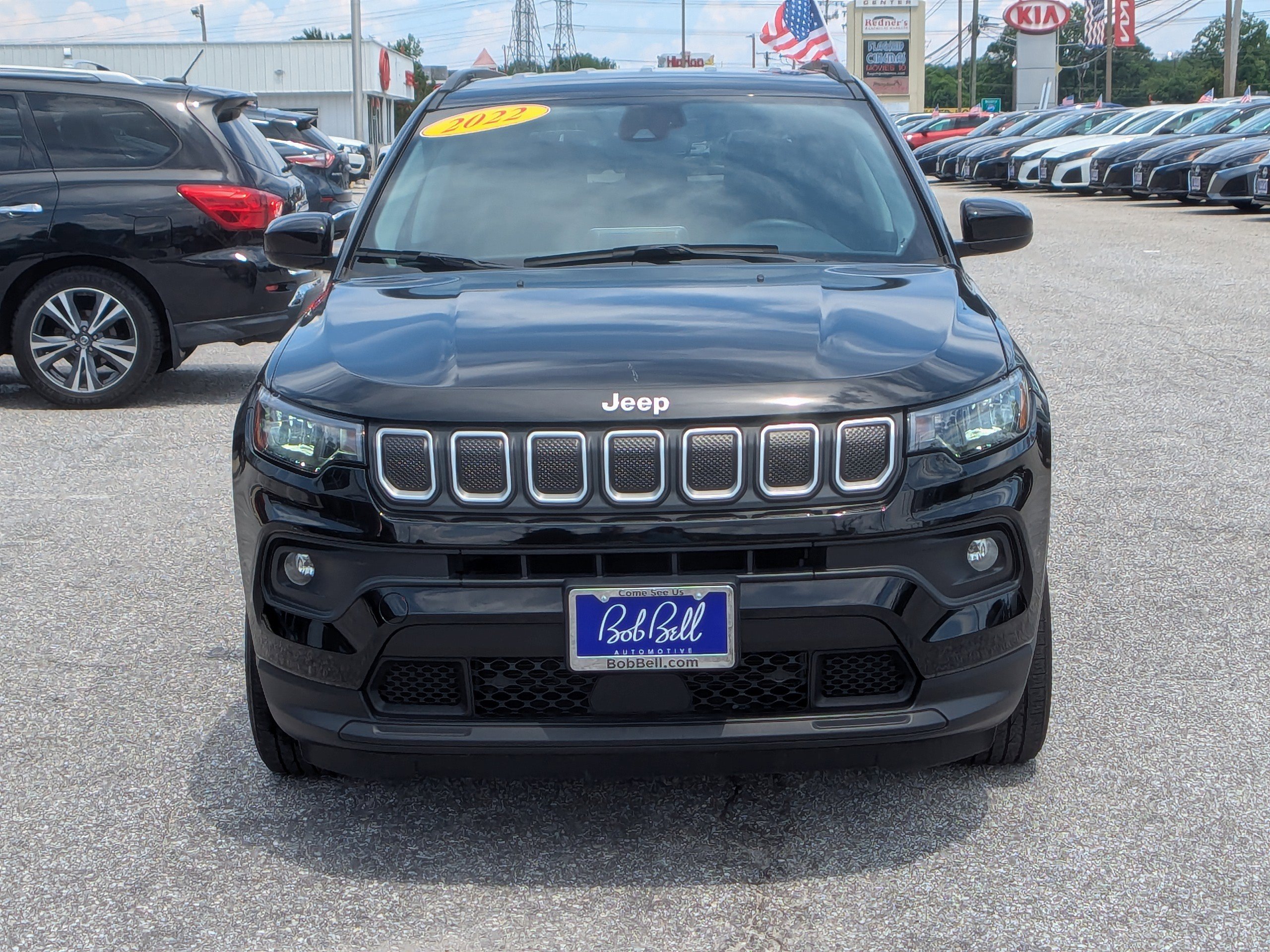 2022 Jeep Compass Latitude photo 18