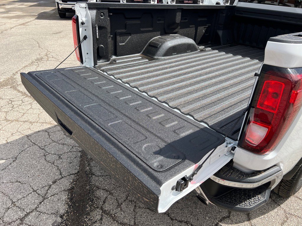 2025 Gmc Sierra HD 3500 photo 3