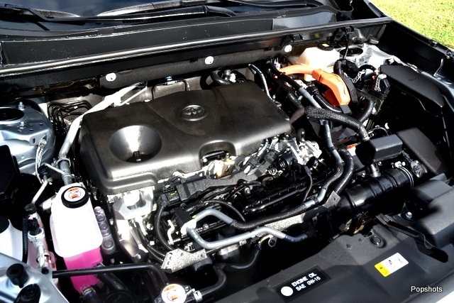 2024 Toyota RAV4 Hybrid XSE photo 4