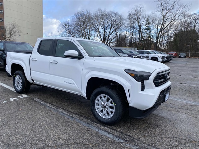 2026 Toyota Tacoma SR5's photo