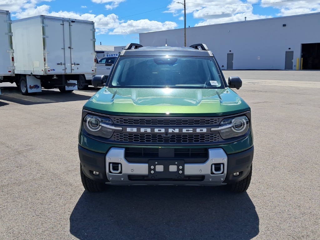 2025 Ford Bronco Sport Badlands photo 2
