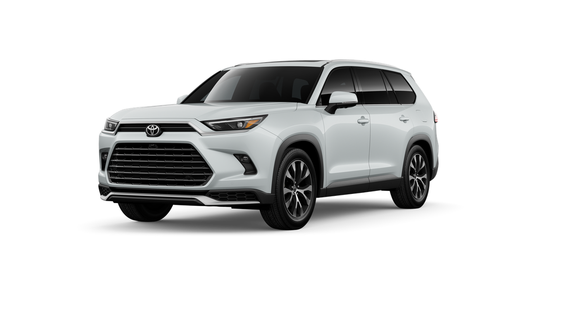 2026 Toyota Grand Highlander Limited's photo