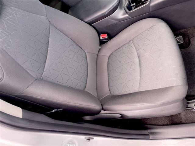 2024 Toyota RAV4 XLE photo 15