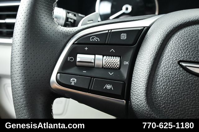 2025 Genesis G70 2.5T photo 13