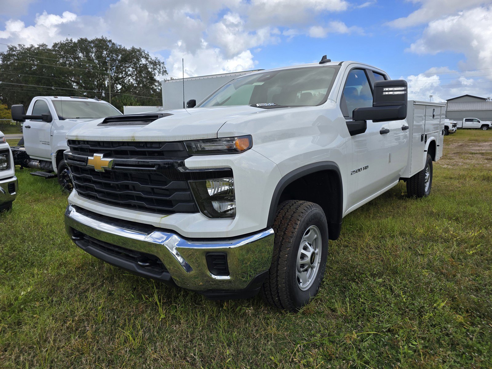 2024 Chevrolet Silverado 2500HD Work Truck's photo