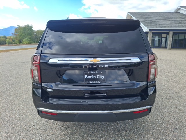2023 Chevrolet Tahoe LS photo 2