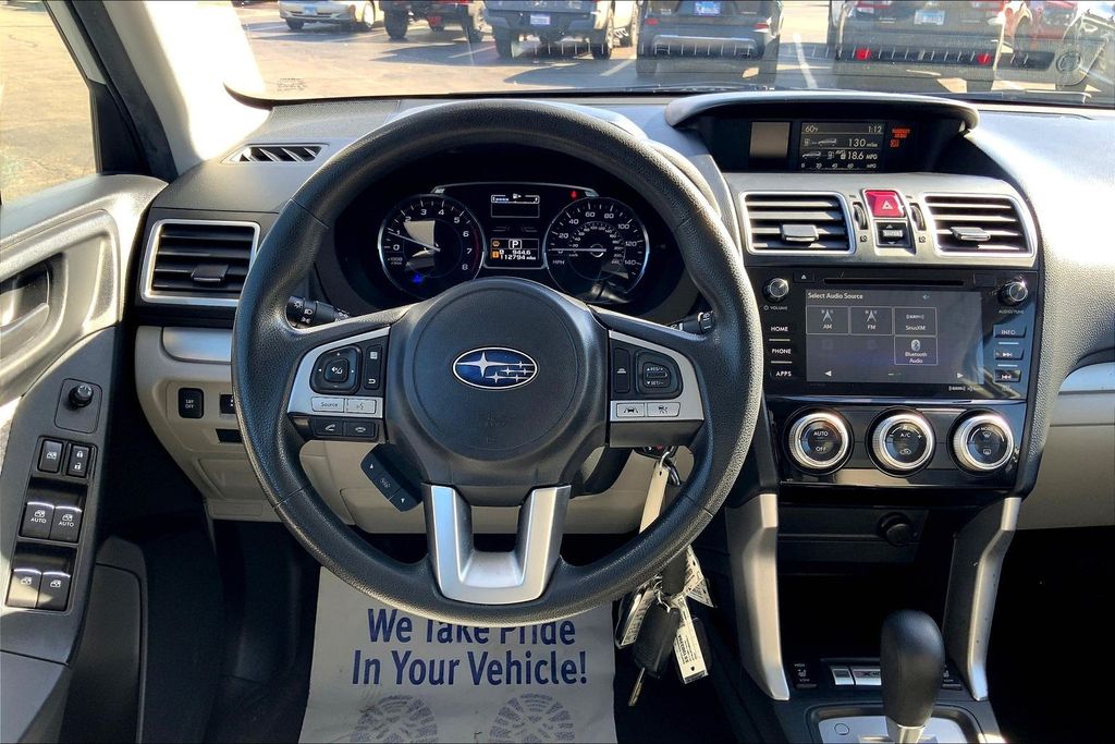 2017 Subaru Forester 2.5i Premium photo 3