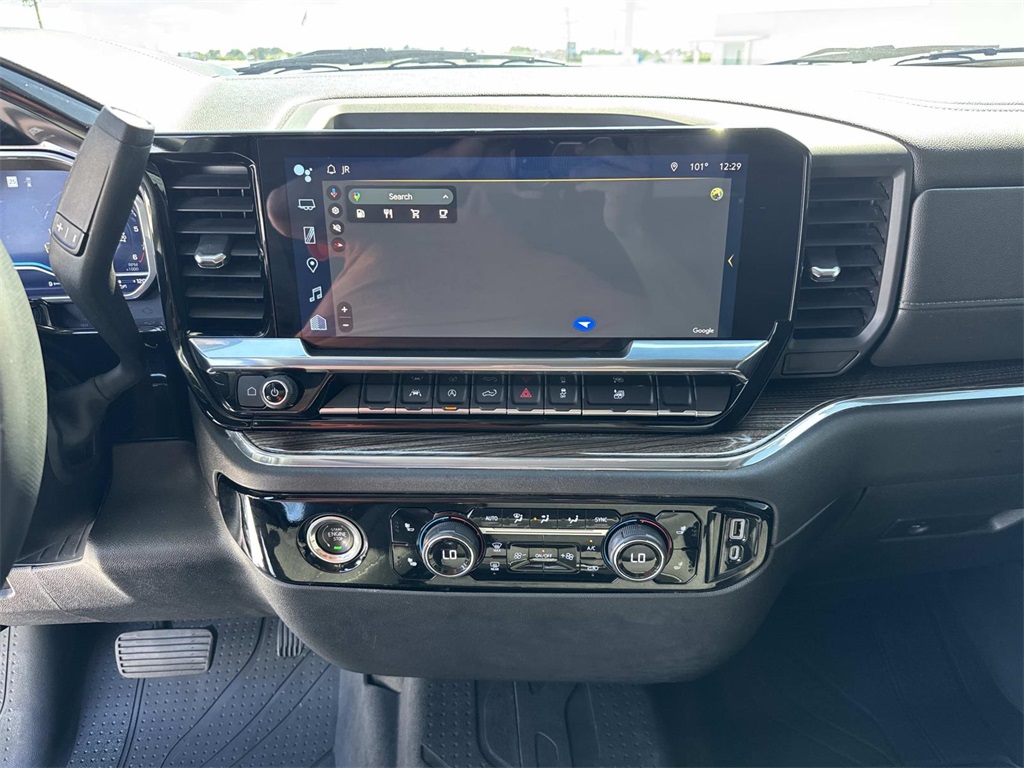 2023 Chevrolet Silverado 1500 RST Rally Edition photo 25