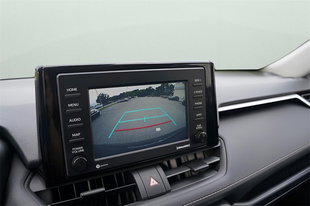 2021 Toyota RAV4 Hybrid LE photo 20